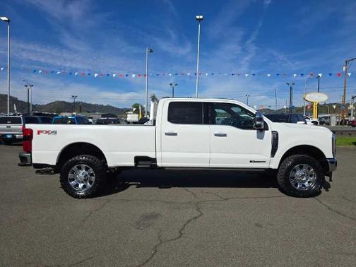 2024 Ford F-350 KING RANCH