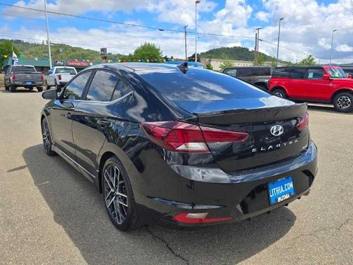 2020 Hyundai ELANTRA SPORT