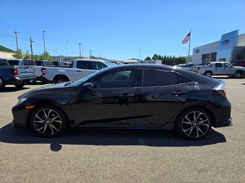 2018 Honda Civic SPORT