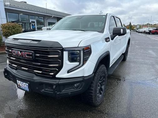 2023 GMC Sierra 1500 AT4X
