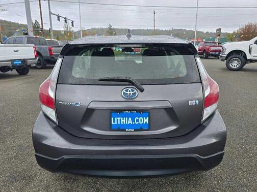 2017 Toyota Prius c TWO