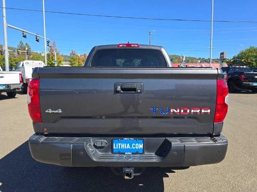 2020 Toyota Tundra PLATINUM