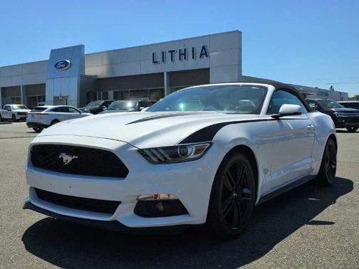 2017 Ford Mustang ECOBOOST PREMIUM