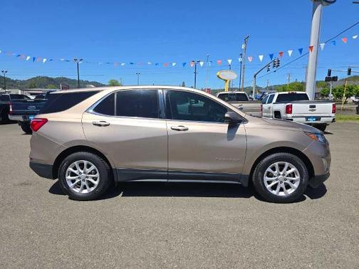 Sandy Ridge Metallic 2018 Chevrolet Equinox LT W/1LT