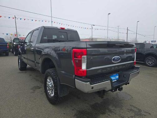 2018 Ford F-350 LARIAT SUPER DUTY