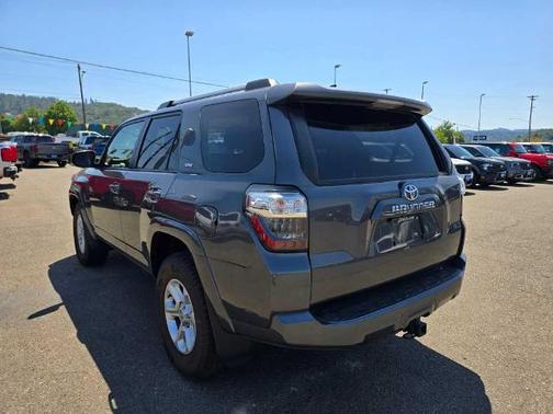 2023 Toyota 4Runner SR5