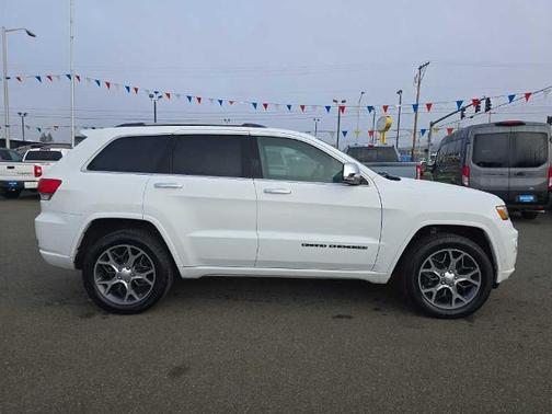 2019 Jeep Grand Cherokee OVERLAND