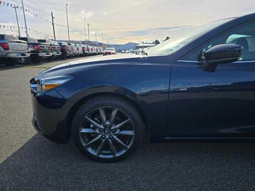 2018 Mazda Mazda3 TOURING