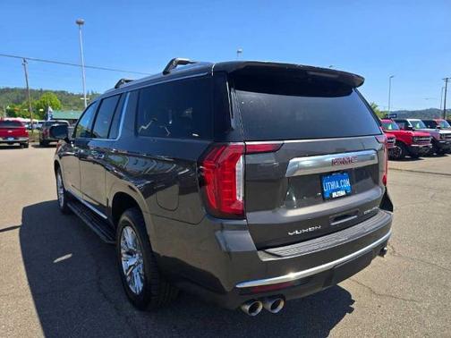 2021 GMC Yukon XL DENALI