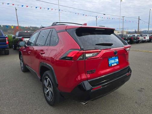 2024 Toyota RAV4 Prime SE