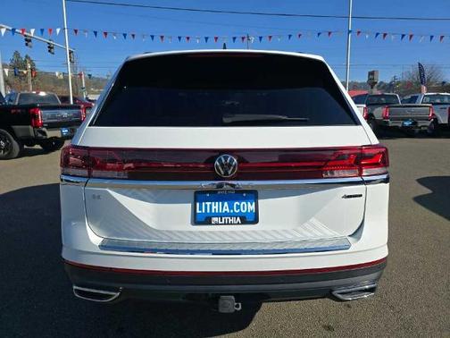 2024 Volkswagen Atlas 2.0T SE