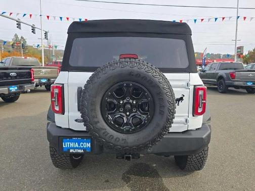 2024 Ford Bronco WILDTRAK