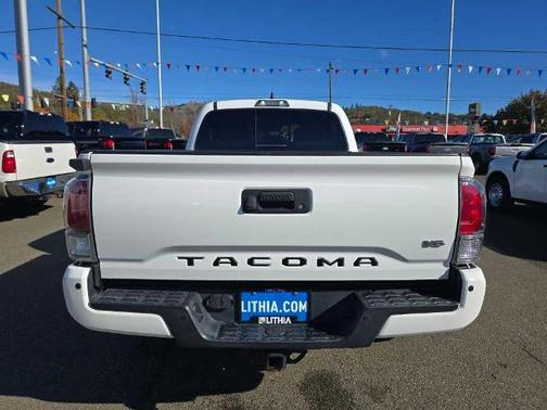 2020 Toyota Tacoma TRD OFF ROAD