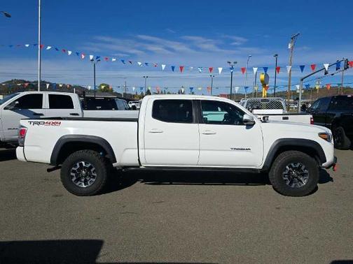 2020 Toyota Tacoma TRD OFF ROAD