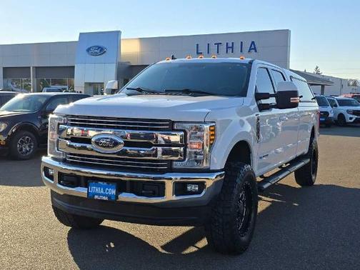 2019 Ford F-350 LARIAT SUPER DUTY