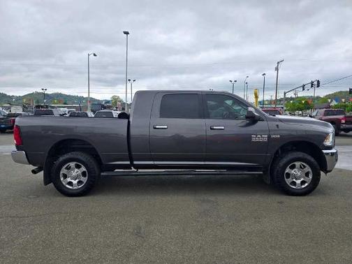 2018 RAM 3500 SLT