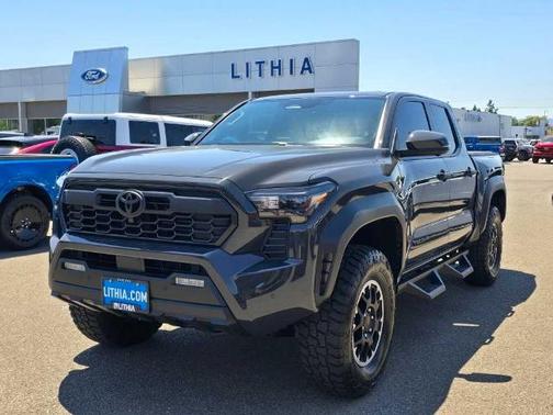 2024 Toyota Tacoma TRD OFF ROAD