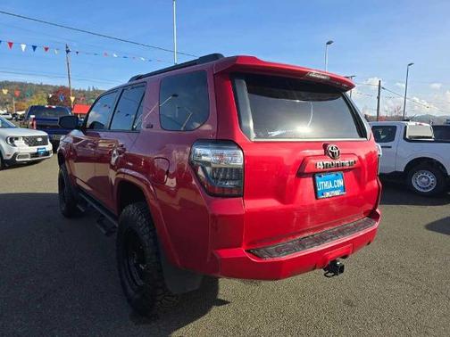 2018 Toyota 4Runner SR5