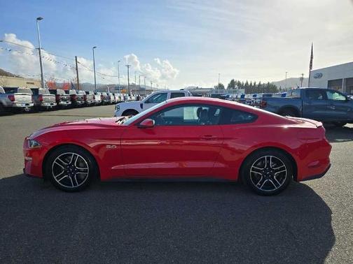 2022 Ford Mustang GT PREMIUM