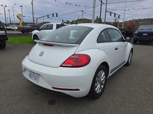 2017 Volkswagen Beetle 1.8T S
