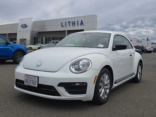 2017 Volkswagen Beetle 1.8T S