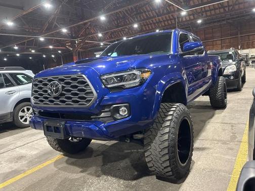 2023 Toyota Tacoma TRD SPORT