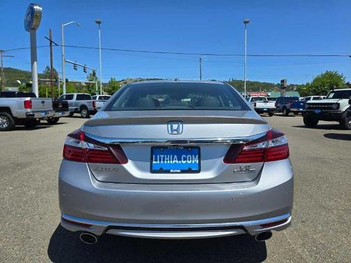 2017 Honda Accord TOURING V6