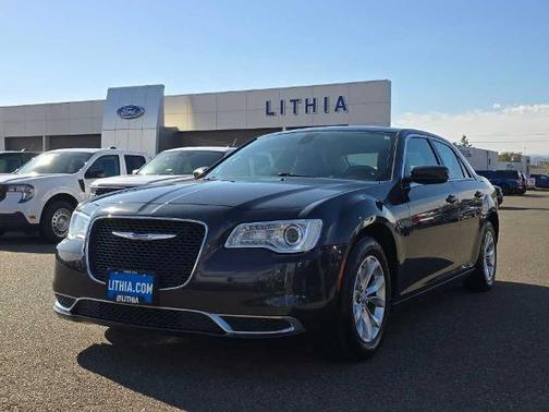2018 Chrysler 300 TOURING