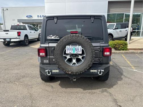 Gray 2019 Jeep Wrangler Unlimited SPORT