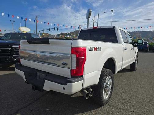 2019 Ford F-350 PLATINUM
