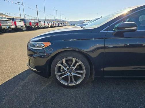 2019 Ford Fusion SEL