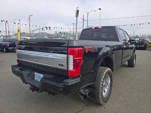 2019 Ford F-350 LIMITED
