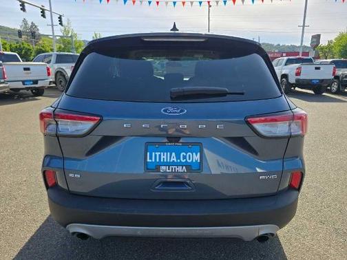 BLUE METALLIC 2020 Ford Escape SE