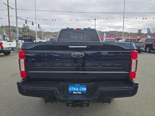 2021 Ford F-350 LARIAT SUPER DUTY