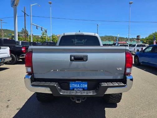 2018 Toyota Tacoma TRD OFF ROAD