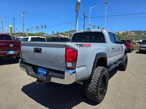 2018 Toyota Tacoma TRD OFF ROAD