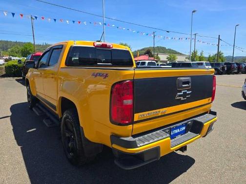 Wheatland Yellow 2018 Chevrolet Colorado LT