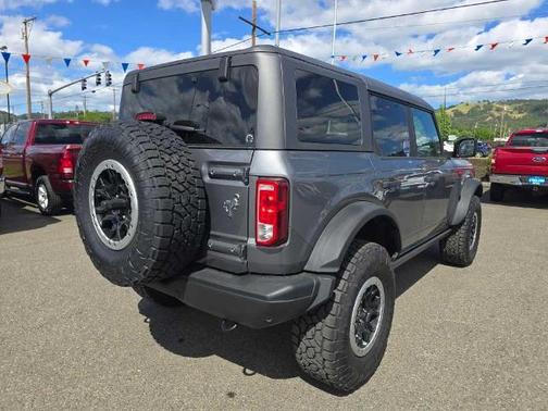 CARBONIZED GRAY METALLIC 2021 Ford Bronco BLACK DIAMOND