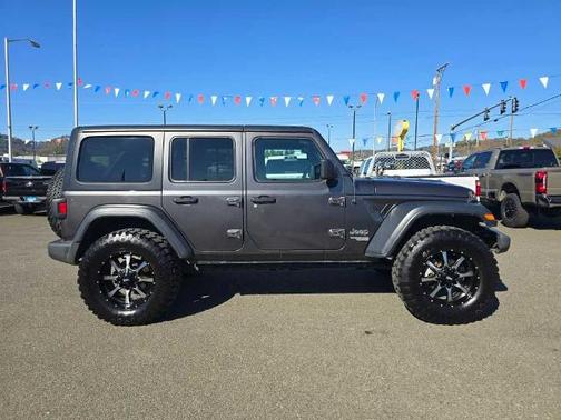 2019 Jeep Wrangler Unlimited SPORT