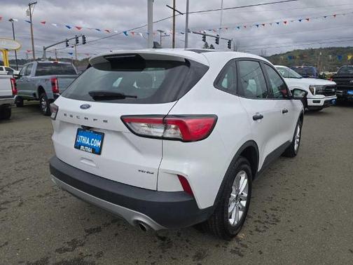 2022 Ford Escape S