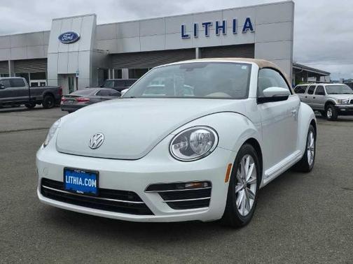 2018 Volkswagen Beetle 2.0T SE