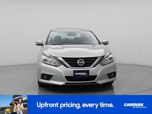 2016 Nissan Altima SV