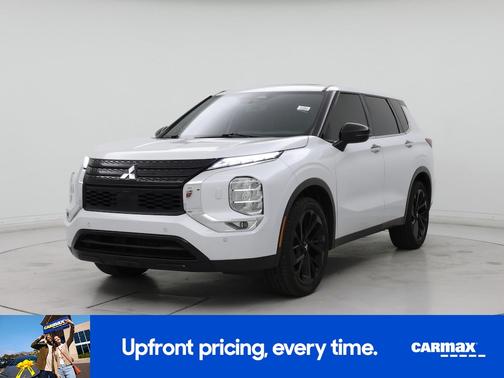 2022 Mitsubishi Outlander Black Edition