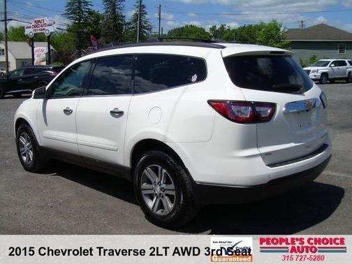 White 2015 Chevrolet Traverse 2LT