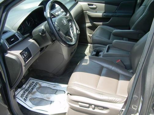 Gray 2013 Honda Odyssey EX-L
