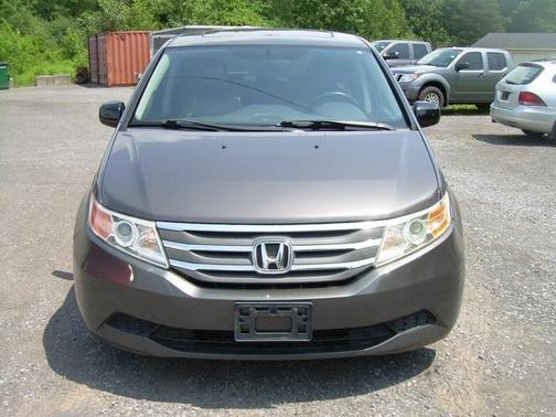 Gray 2013 Honda Odyssey EX-L