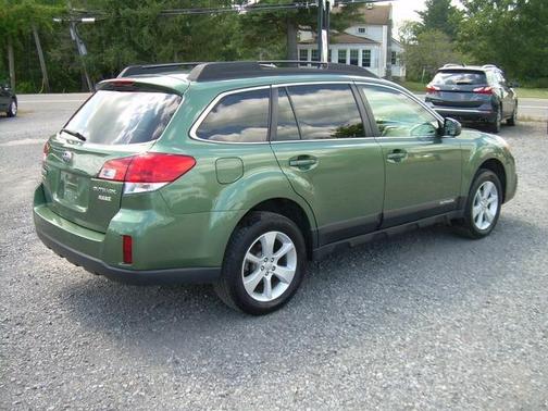 Cypress Green Pearl 2013 Subaru Outback 2.5i Premium