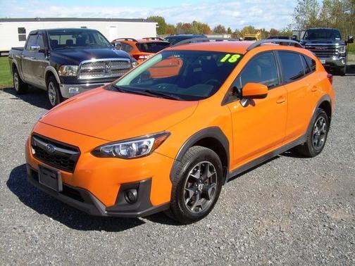 Sunshine Orange 2018 Subaru Crosstrek 2.0i Premium