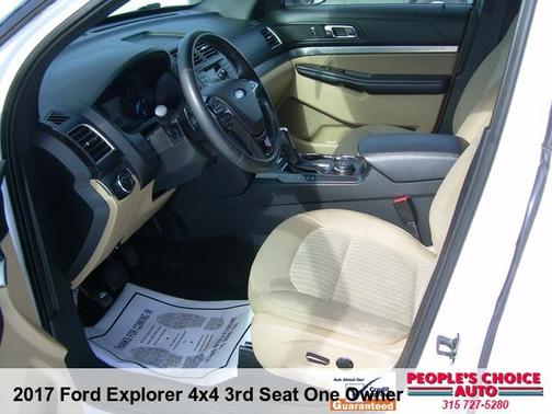 2017 Ford Explorer Base