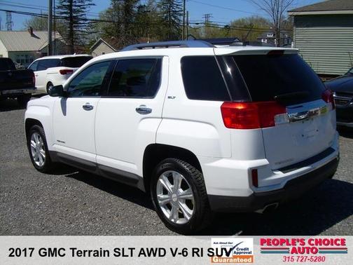 White 2017 GMC Terrain SLT